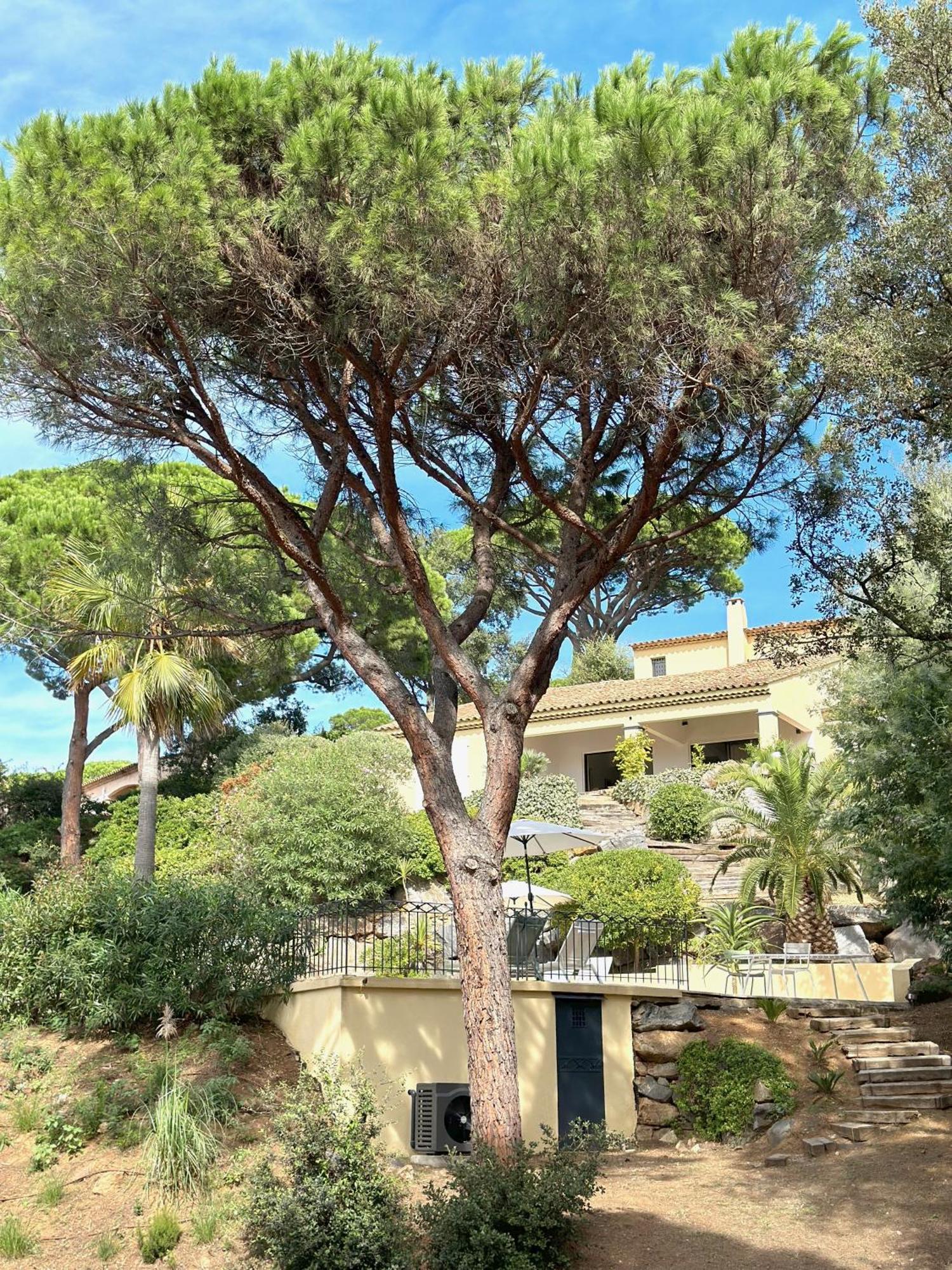 Villa Boca A Gigaro - Avec Vue Et Piscine Chauffee La Croix-Valmer Eksteriør bilde